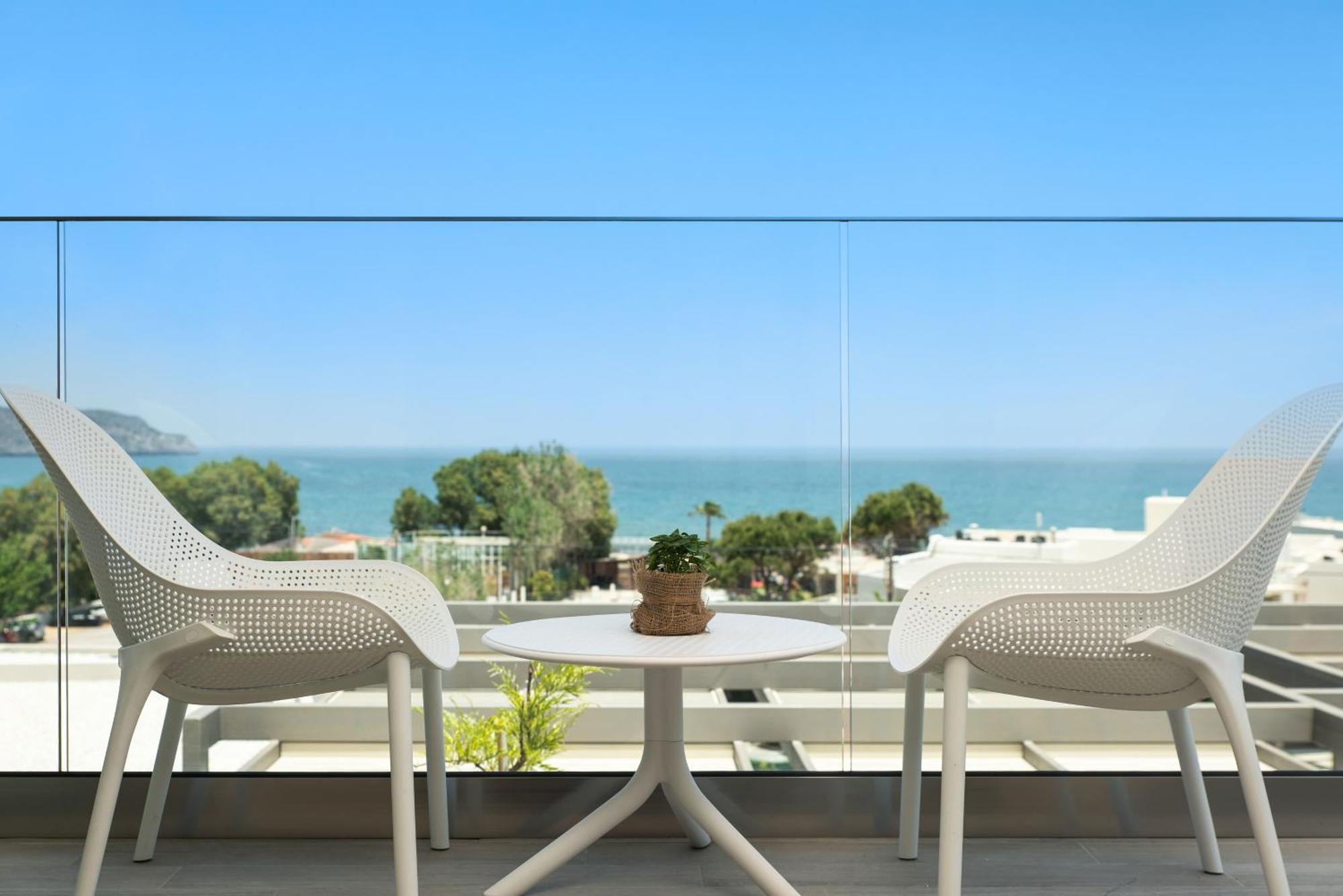 Deluxe Room with Sea View - Annex